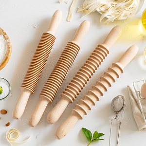 Picking the Right Embossed Rolling Pin: No Sweat!